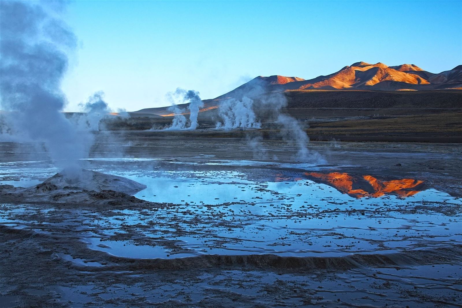 Atacama Wueste mit El Tatio Geysir